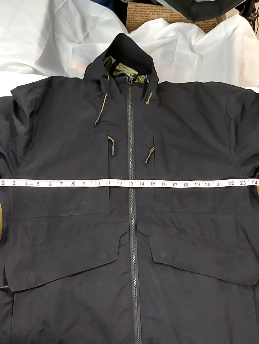 Viktos 3l Team Hardshell Jacket - Picture 15 of 15